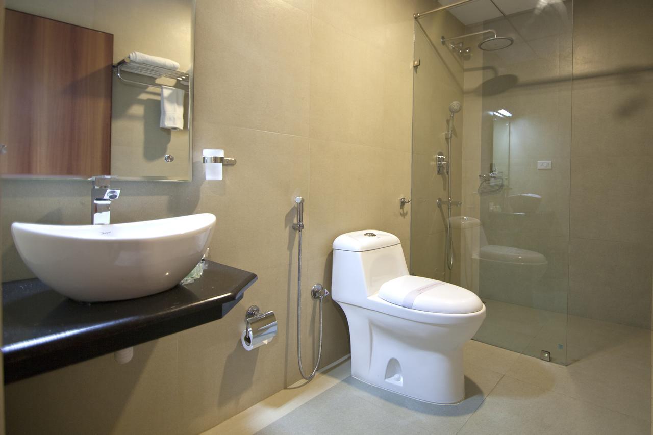 Comfy Luxury Hotel Bengaluru Zewnętrze zdjęcie