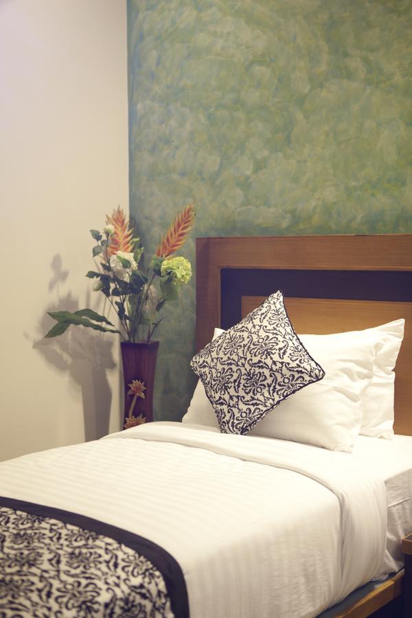 Comfy Luxury Hotel Bengaluru Zewnętrze zdjęcie
