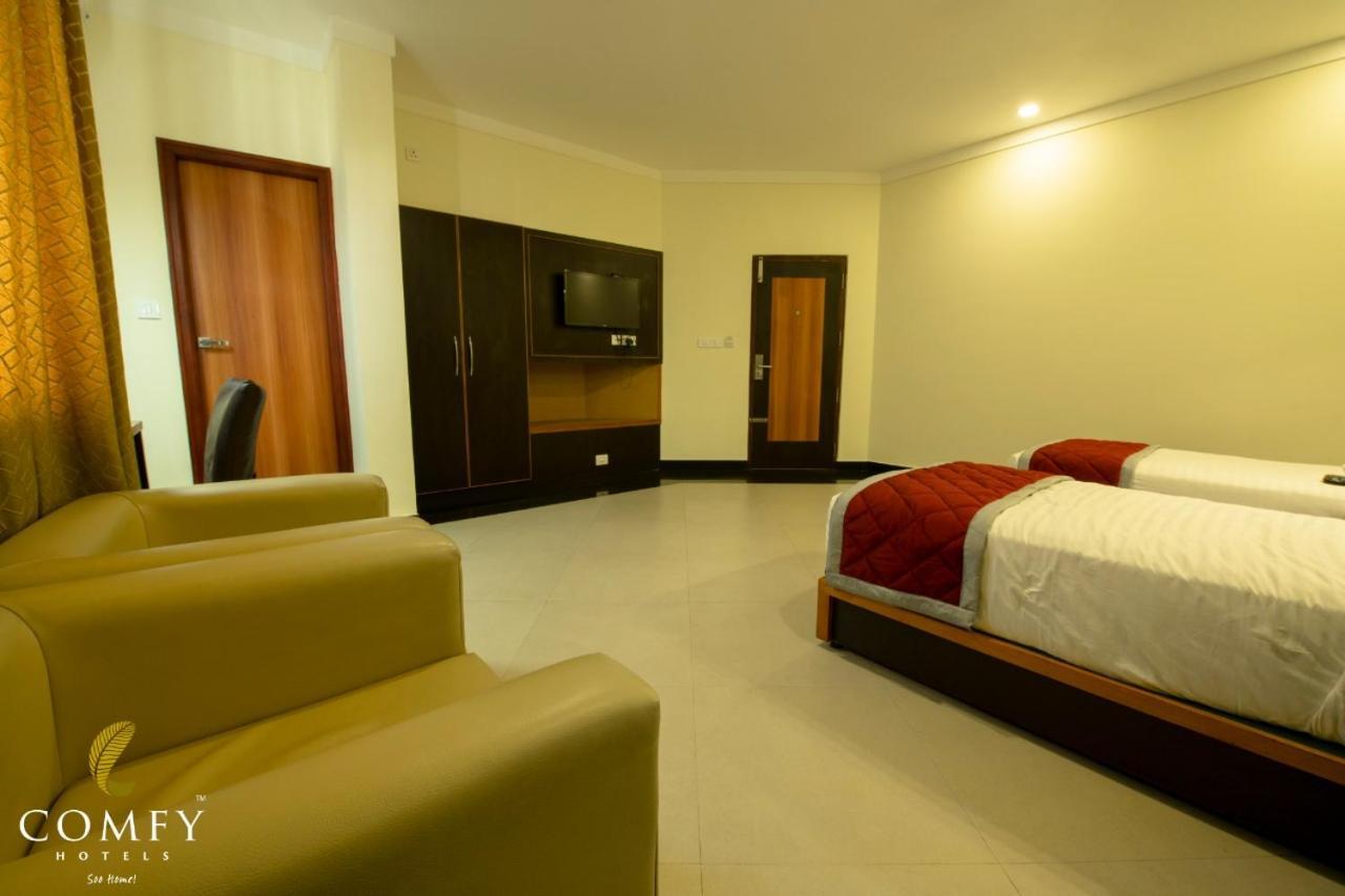 Comfy Luxury Hotel Bengaluru Zewnętrze zdjęcie